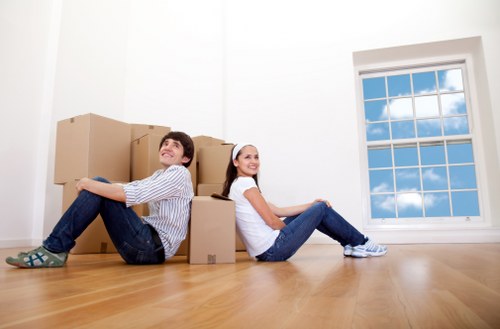 Organised packing materials for flats and apartments in Maida Vale