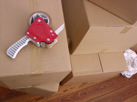 Loading and unloading belongings with a Maida Vale removal van